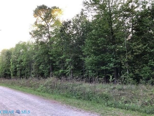 002 Beasley Drive , Gloucester, VA 23061