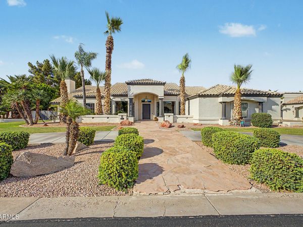 426 E HORSESHOE Avenue, Gilbert, AZ 85296