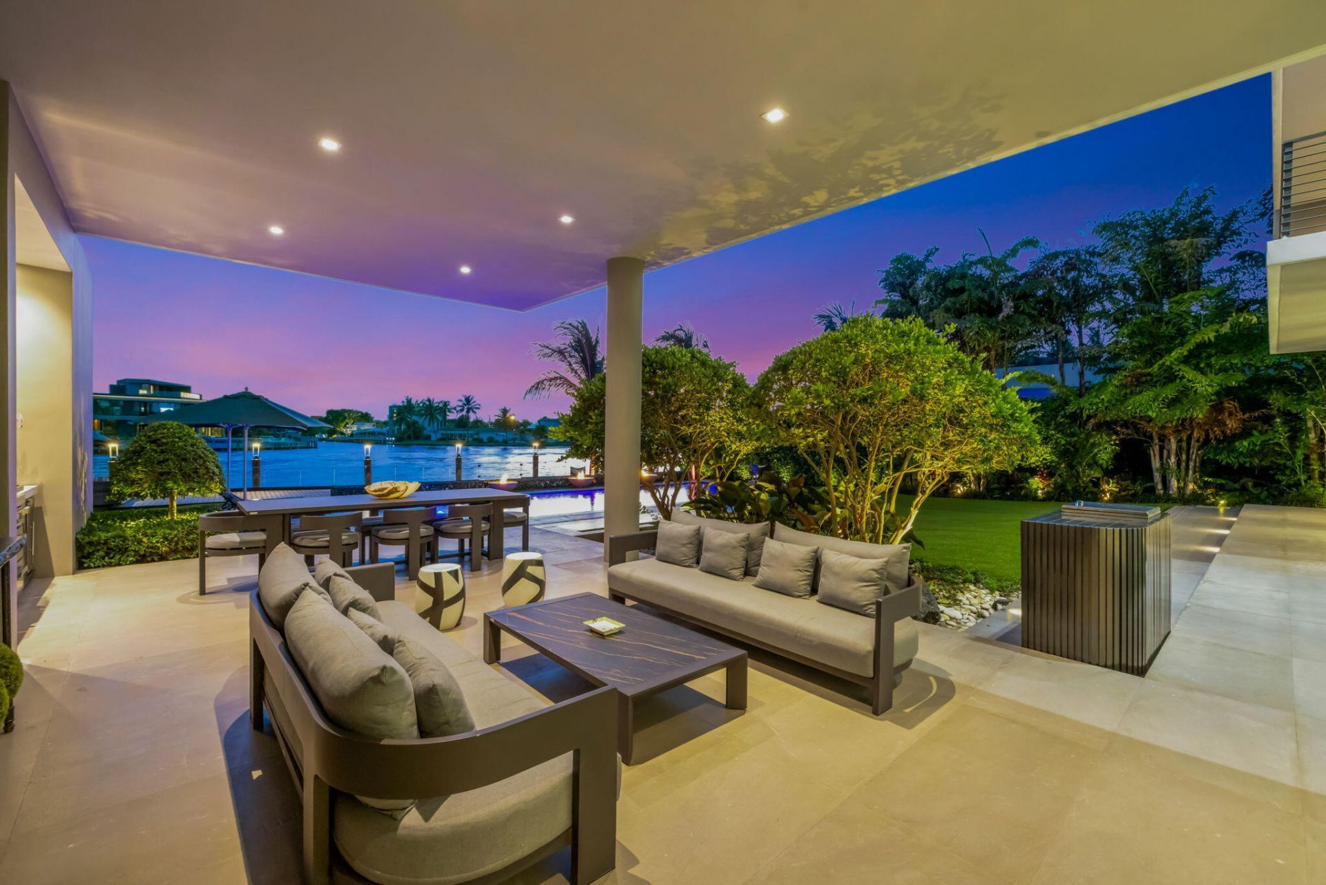 1529 Middle River Drive, Fort Lauderdale, FL 33304 Photo