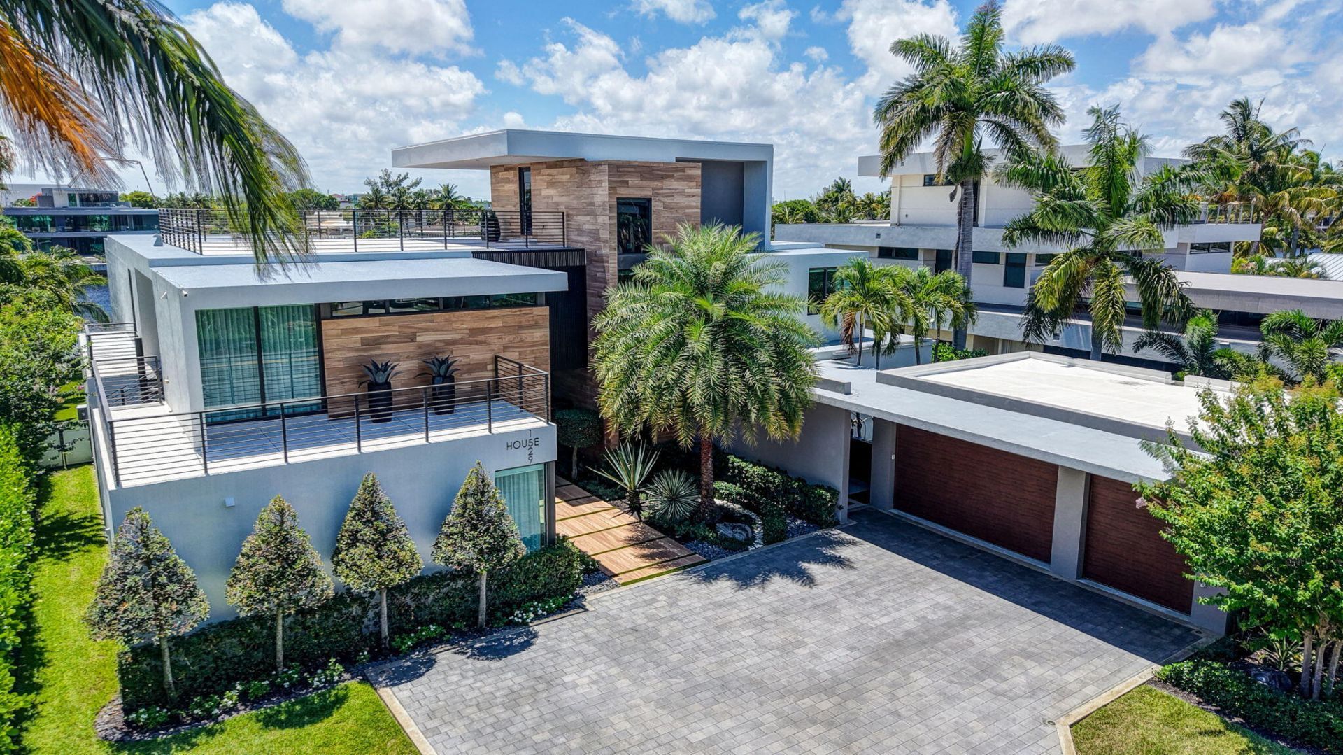 1529 Middle River Drive, Fort Lauderdale, FL 33304 Photo