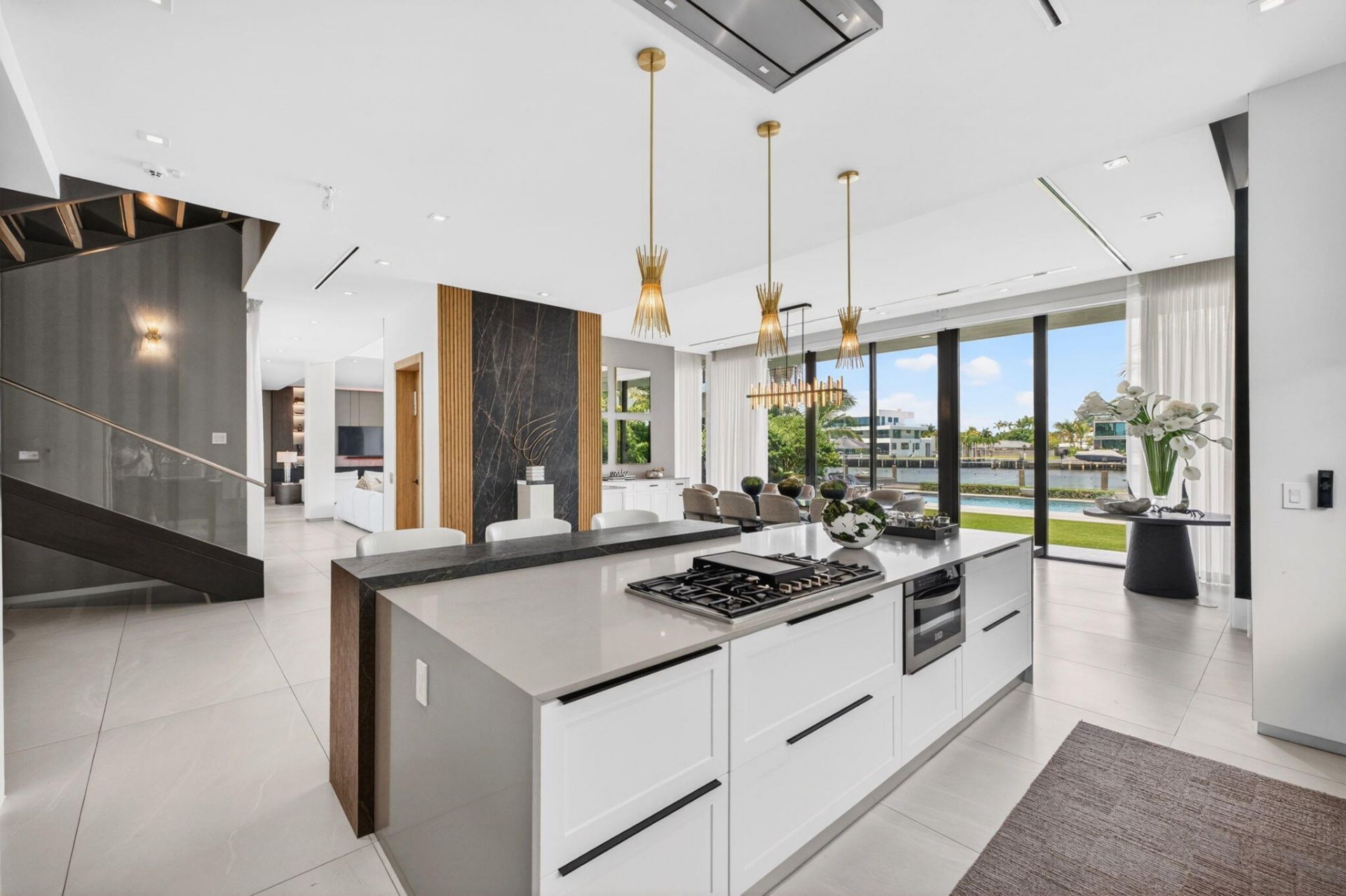 1529 Middle River Drive, Fort Lauderdale, FL 33304 Photo