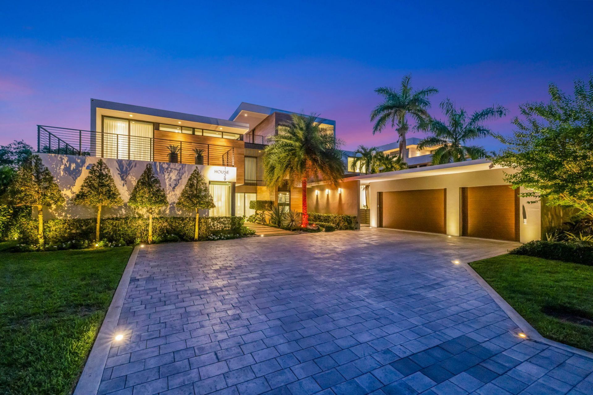 1529 Middle River Drive, Fort Lauderdale, FL 33304 Photo