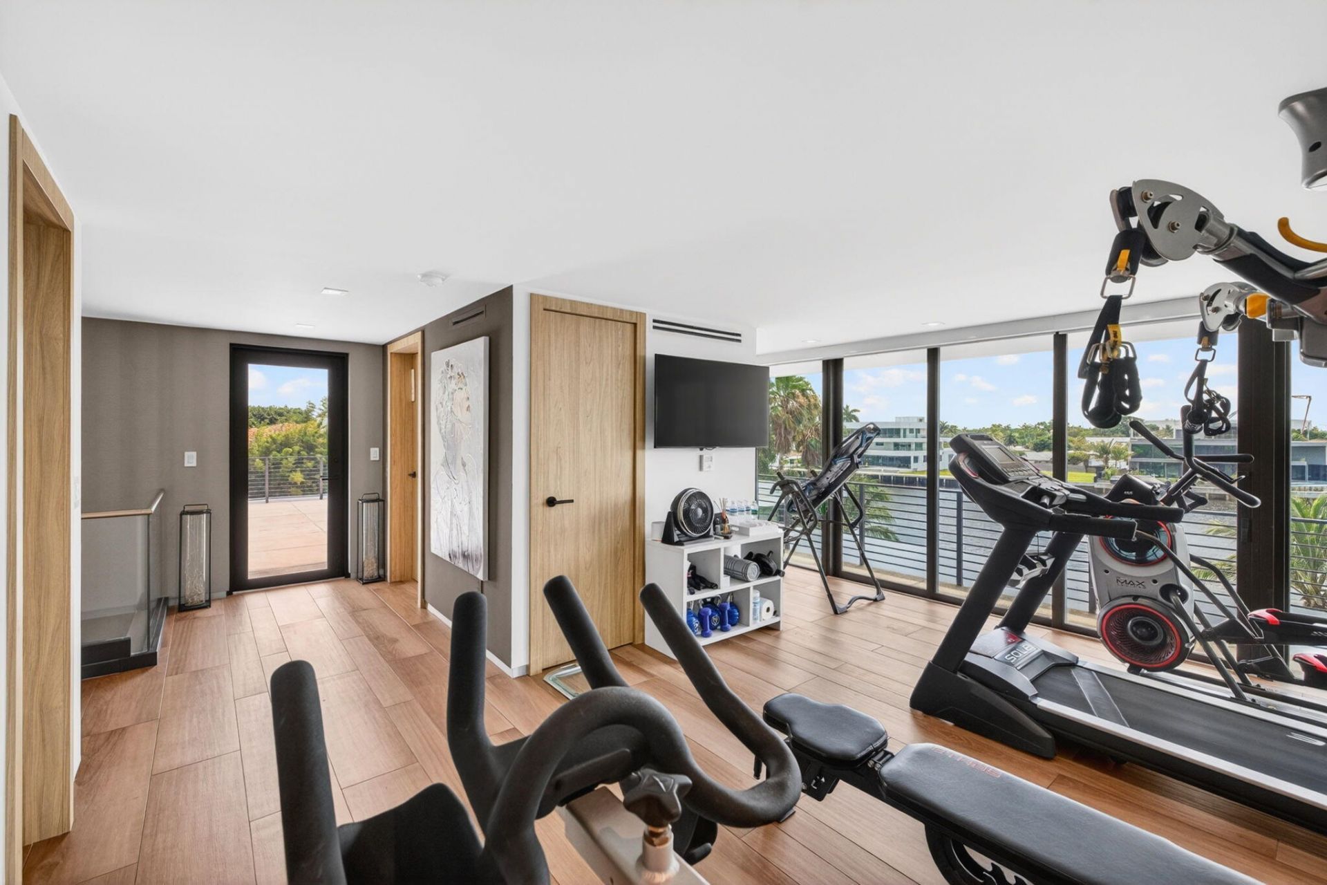 1529 Middle River Drive, Fort Lauderdale, FL 33304 Photo