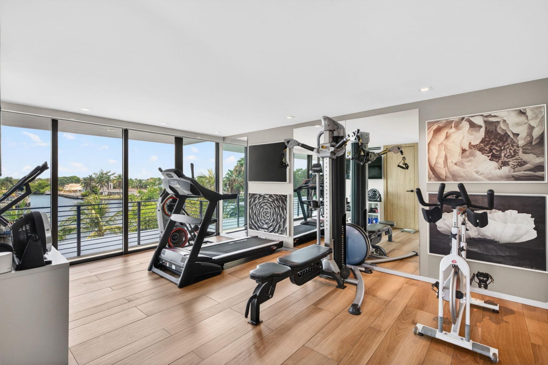 1529 Middle River Drive, Fort Lauderdale, FL 33304 Photo