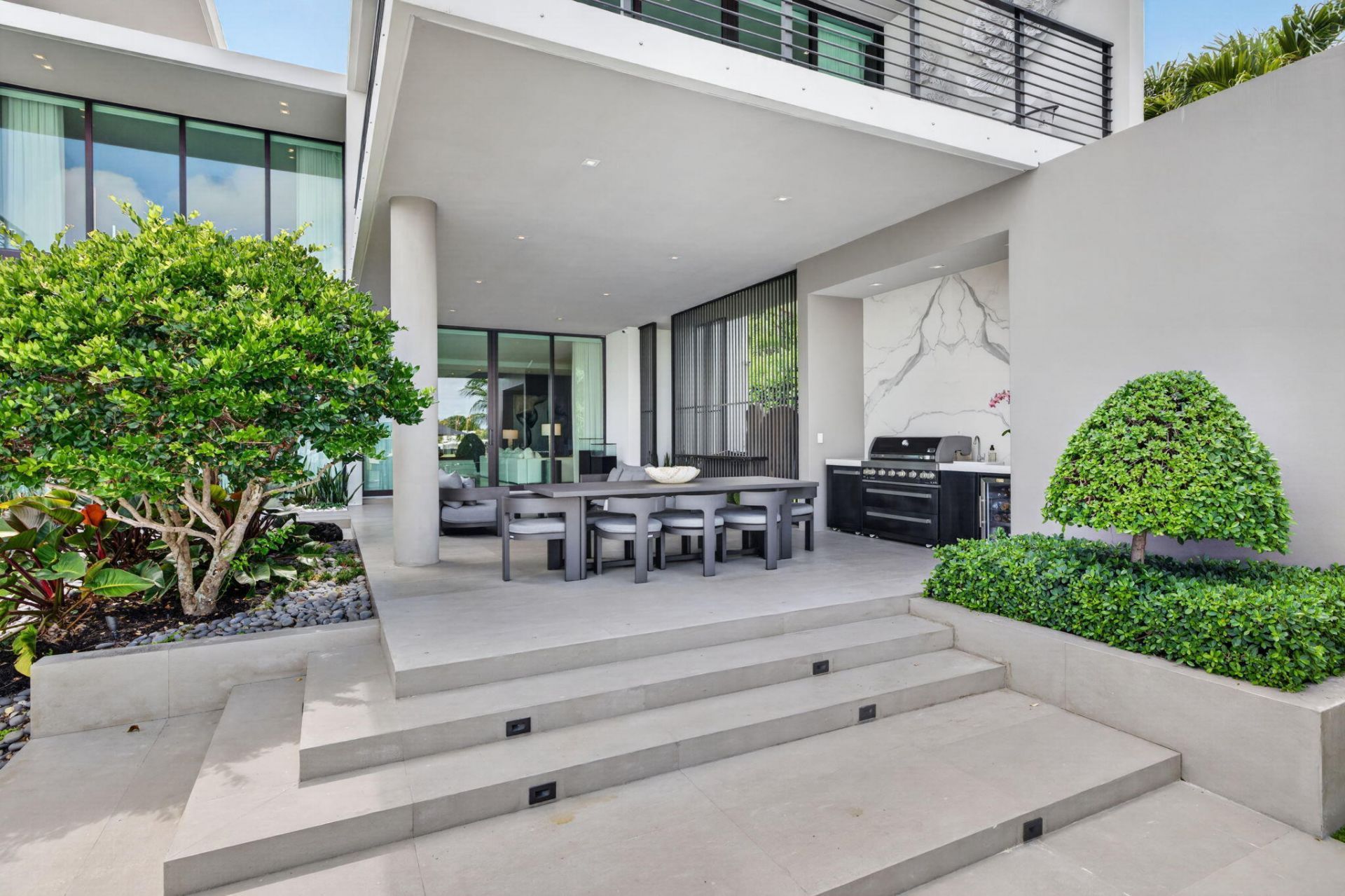 1529 Middle River Drive, Fort Lauderdale, FL 33304 Photo