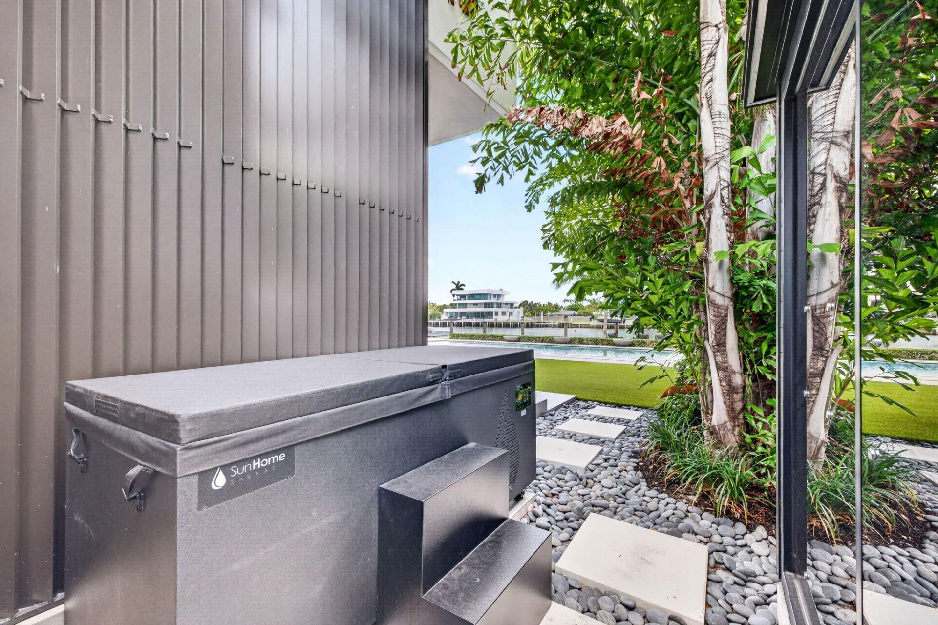 1529 Middle River Drive, Fort Lauderdale, FL 33304 Photo