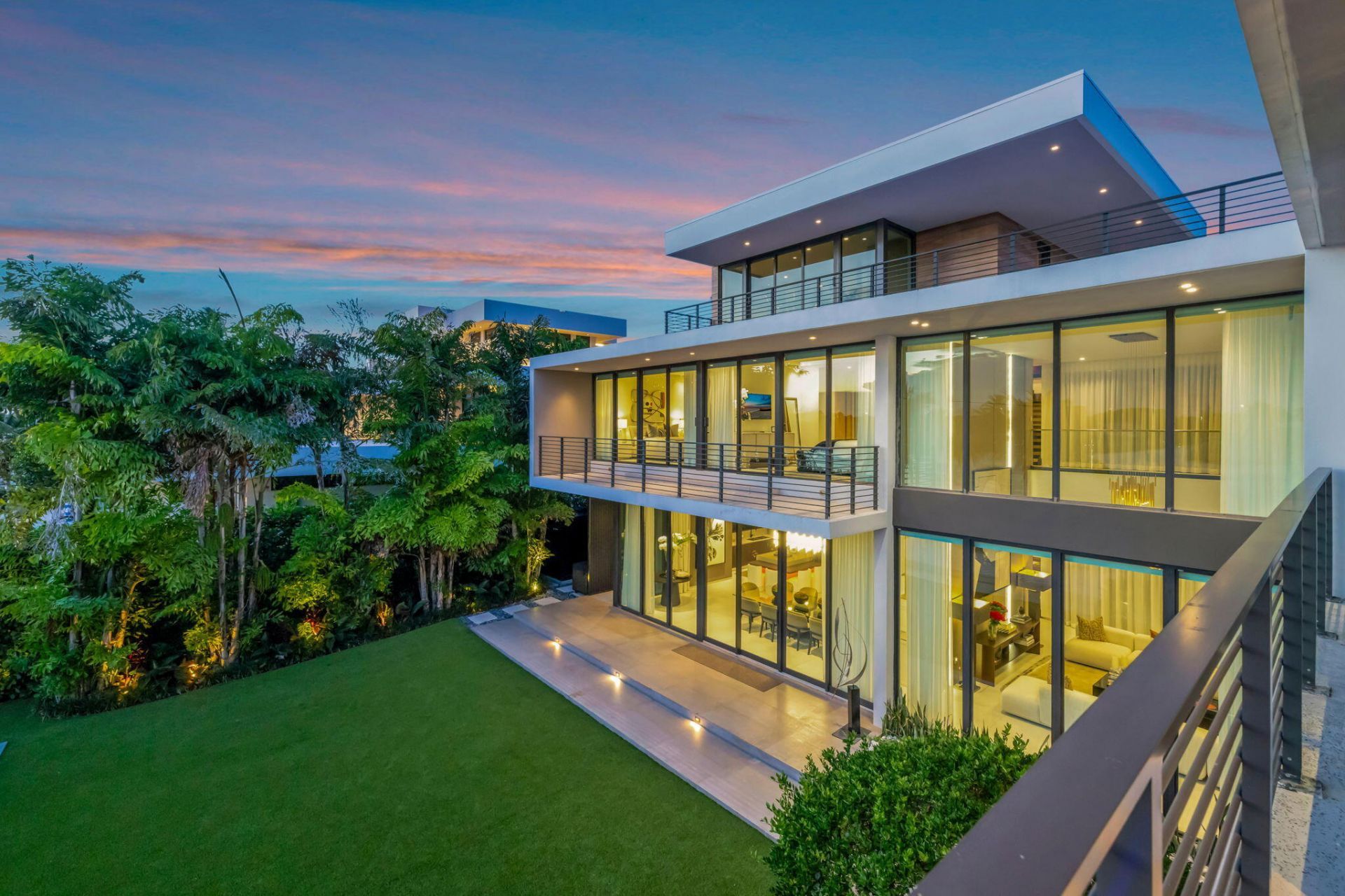 1529 Middle River Drive, Fort Lauderdale, FL 33304 Photo