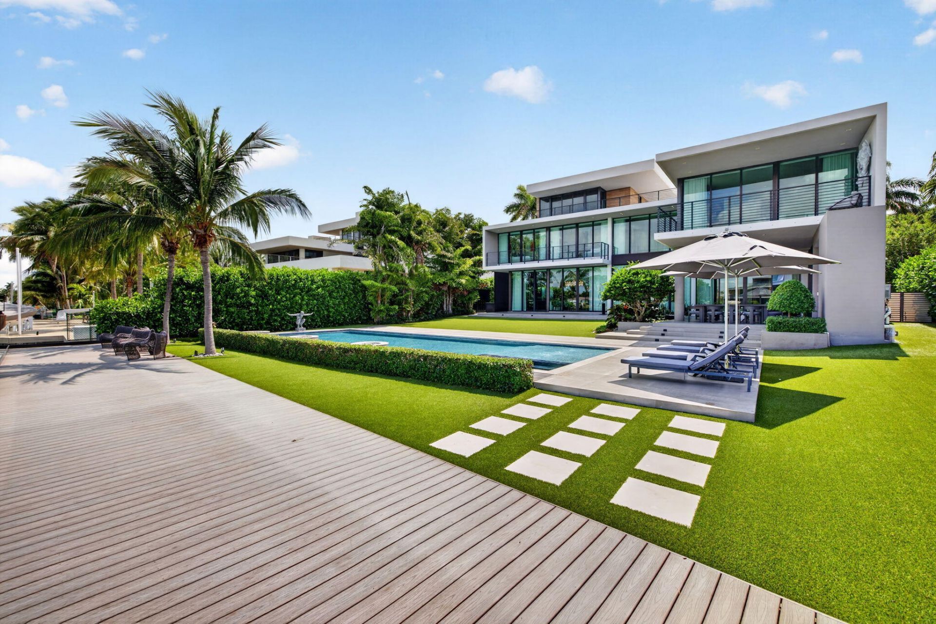 1529 Middle River Drive, Fort Lauderdale, FL 33304 Photo