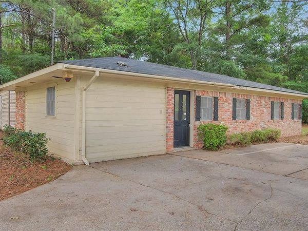 5902 Buncombe Road, Shreveport, LA 71129