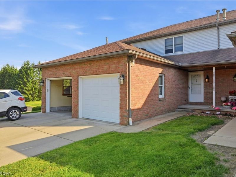6670 Seville Drive , Canfield, OH 44406 Photo 23