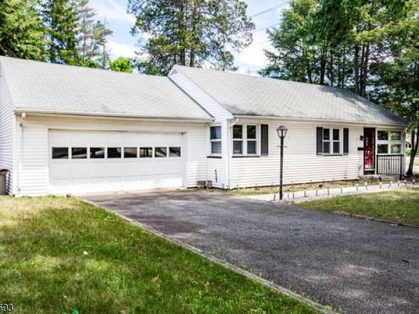 4 Beverly Rd, Glen Rock, NJ 07452