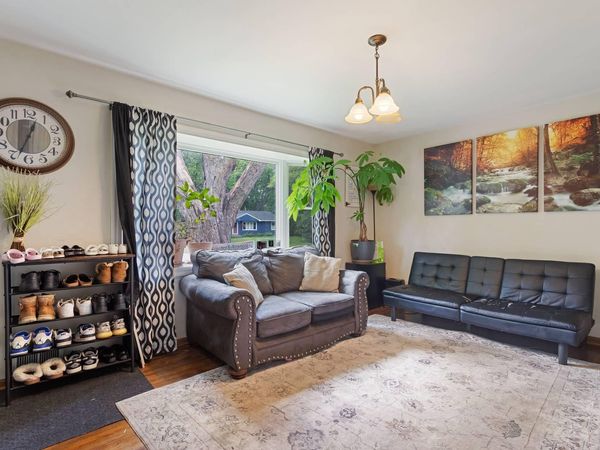 527 Emil Avenue, Shoreview, MN 55126
