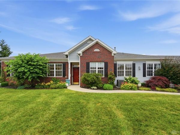 3043 Willowbrook Way, Beavercreek, OH 45431