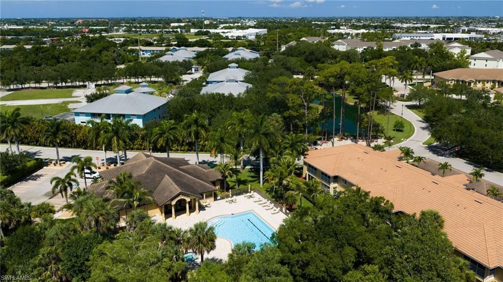1108 Winding Pines Cir, Unit 201, Cape Coral, FL 33909 Photo