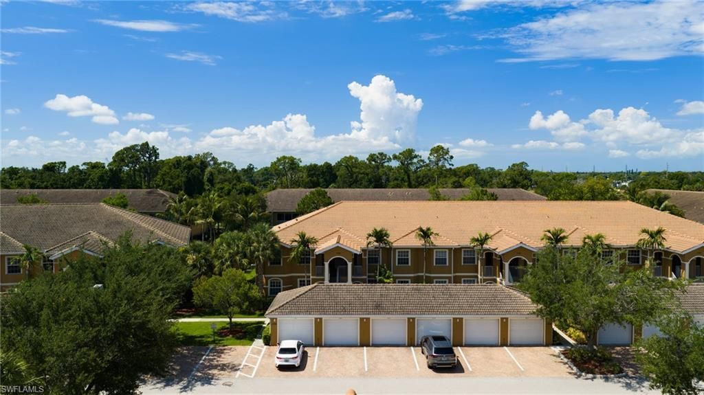 1108 Winding Pines Cir, Unit 201, Cape Coral, FL 33909 Photo
