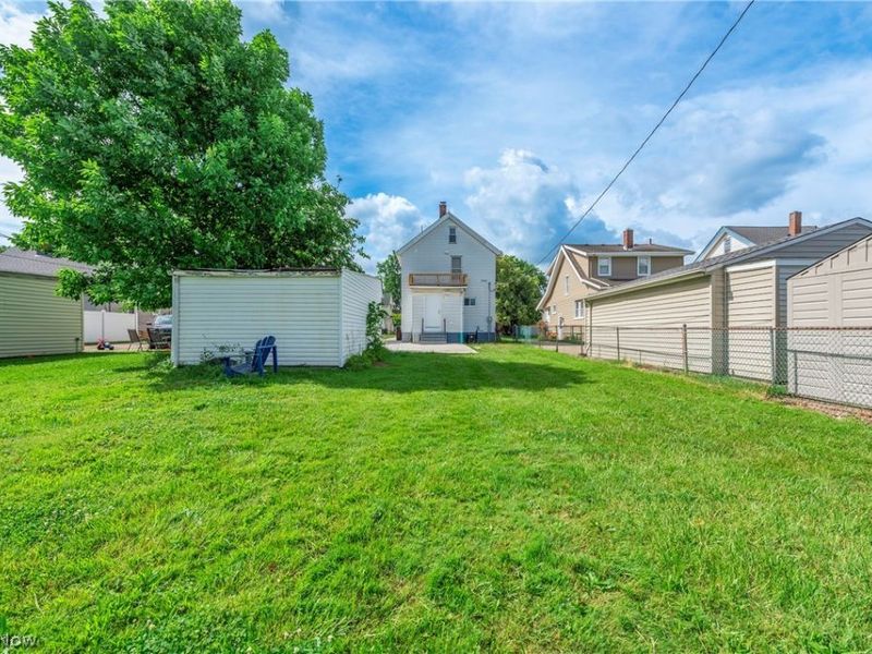 3018 Russell Avenue , Parma, OH 44134 Photo 14
