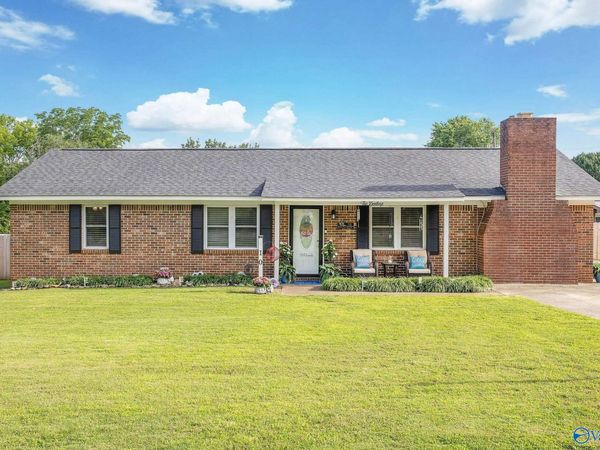 10 Bearden Drive, Grant, AL 35747
