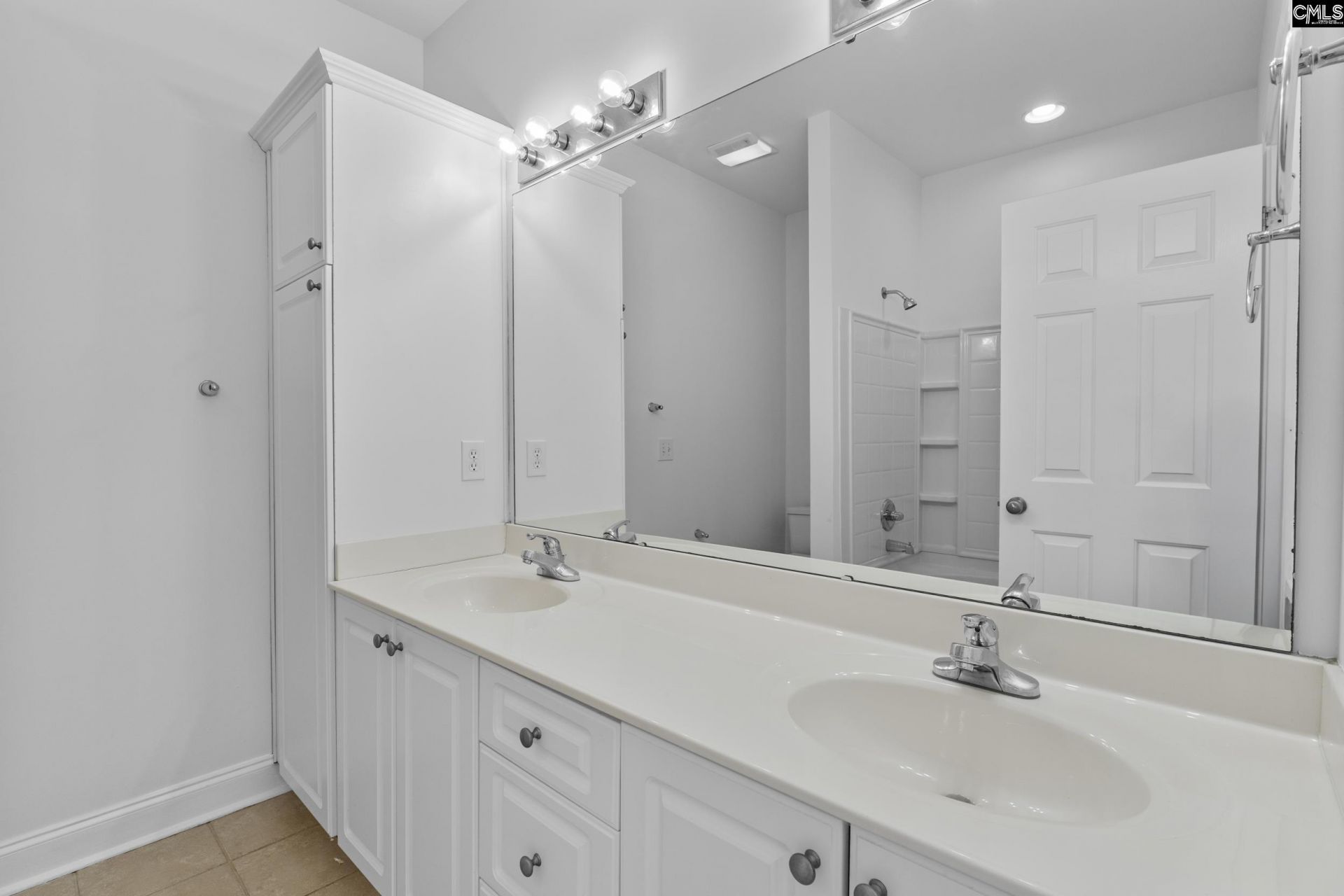 126 Baysdale Drive  Photo 18