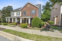 126 Baysdale Drive  photo 4