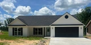 1800 Burgess School Rd., Cookeville, TN 38506 Main Photo