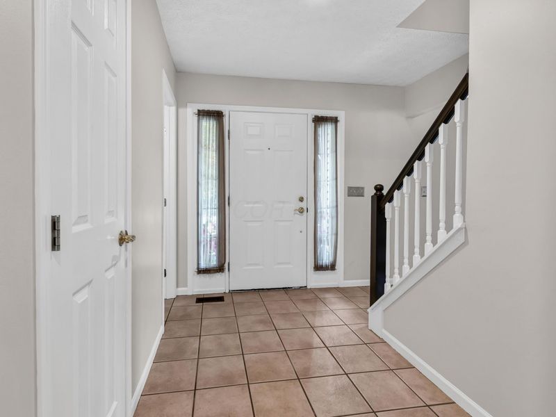 4695 Winery Way , Gahanna, OH 43230 Photo 10
