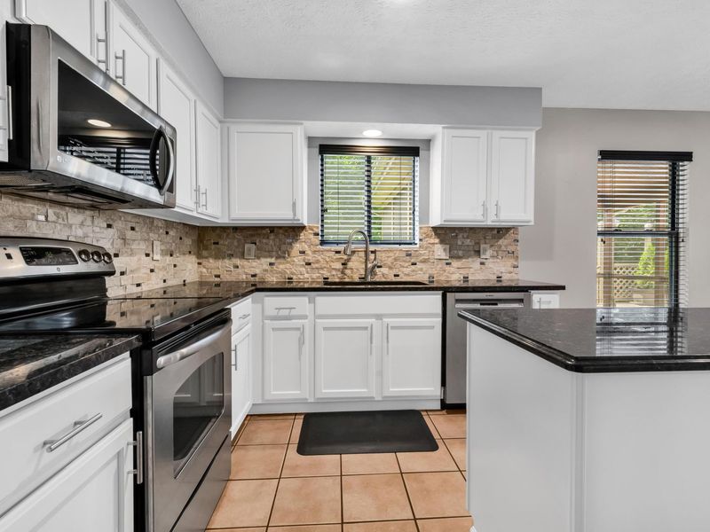 4695 Winery Way , Gahanna, OH 43230 Photo 22