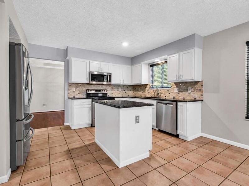 4695 Winery Way , Gahanna, OH 43230 Photo 26