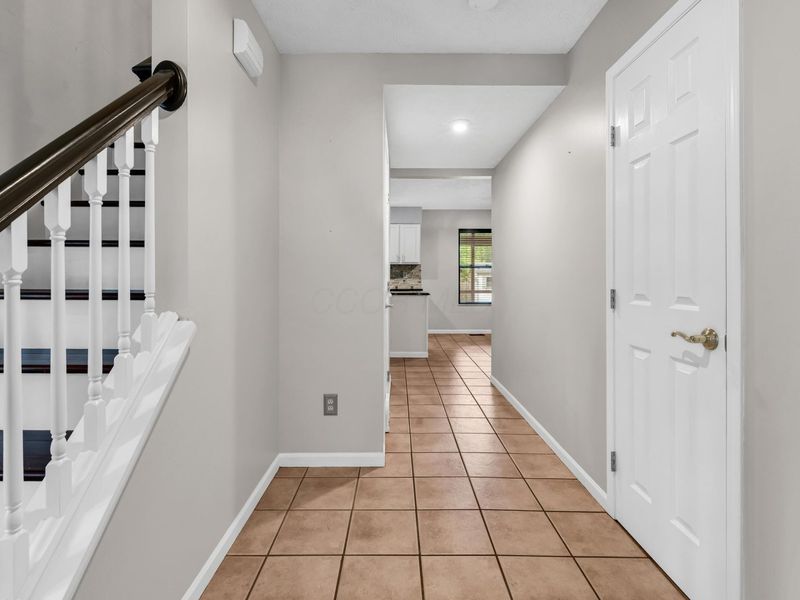 4695 Winery Way , Gahanna, OH 43230 Photo 7