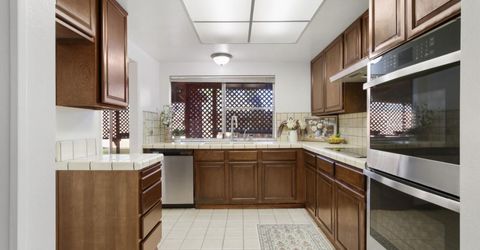 9924 Meadow Oak Cir, Elk Grove, CA 95624 Photo