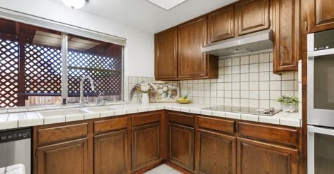 9924 Meadow Oak Cir, Elk Grove, CA 95624 Photo