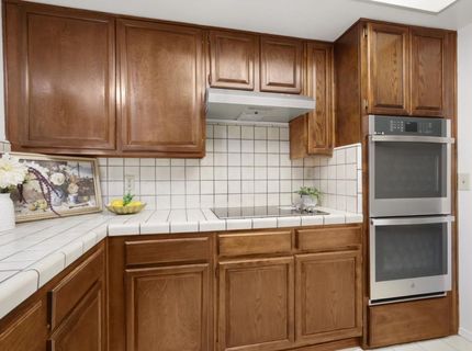 9924 Meadow Oak Cir, Elk Grove, CA 95624 Photo