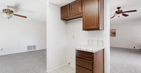 9924 Meadow Oak Cir, Elk Grove, CA 95624 Photo