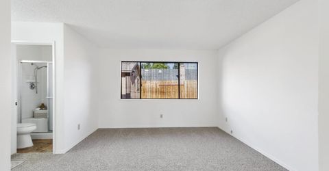9924 Meadow Oak Cir, Elk Grove, CA 95624 Photo