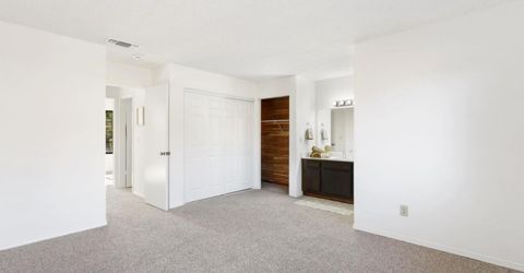 9924 Meadow Oak Cir, Elk Grove, CA 95624 Photo