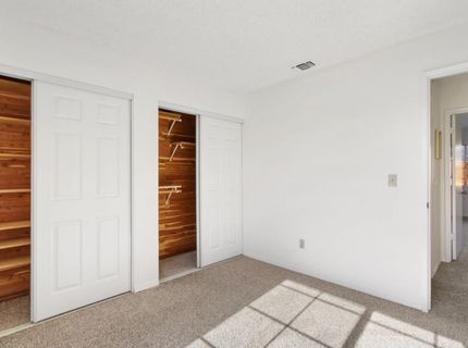 9924 Meadow Oak Cir, Elk Grove, CA 95624 Photo