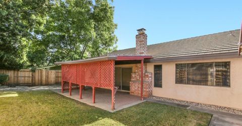 9924 Meadow Oak Cir, Elk Grove, CA 95624 Photo