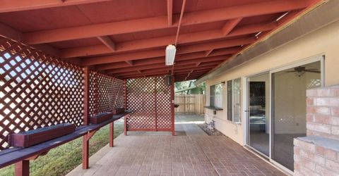 9924 Meadow Oak Cir, Elk Grove, CA 95624 Photo