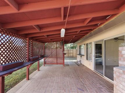 9924 Meadow Oak Cir, Elk Grove, CA 95624 Photo