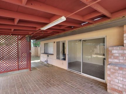9924 Meadow Oak Cir, Elk Grove, CA 95624 Photo