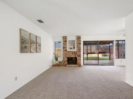 9924 Meadow Oak Cir, Elk Grove, CA 95624 Photo