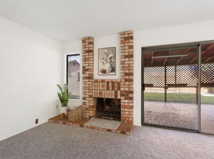 9924 Meadow Oak Cir, Elk Grove, CA 95624 Photo