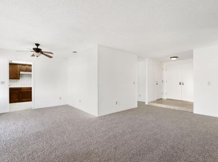 9924 Meadow Oak Cir, Elk Grove, CA 95624 Photo