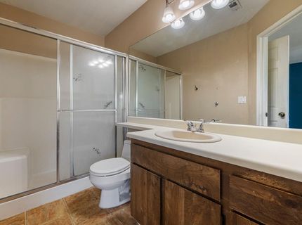2244 Piccardo Cir, Stockton, CA 95207 Photo