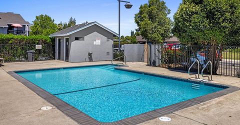 2244 Piccardo Cir, Stockton, CA 95207 Photo