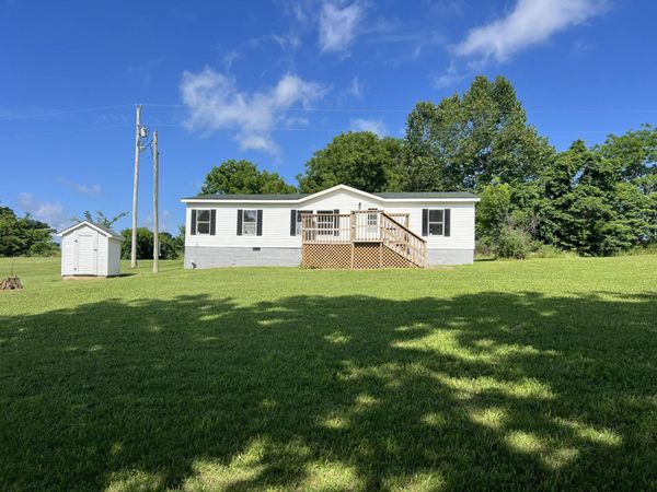 2149 King Road, Mountain Grove, MO 65711