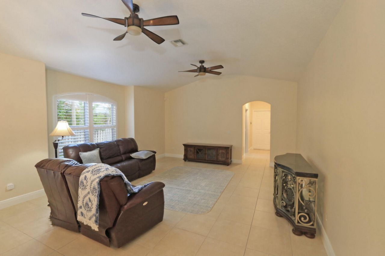 2879 SE Peru Street, Port Saint Lucie, FL 34984 Photo