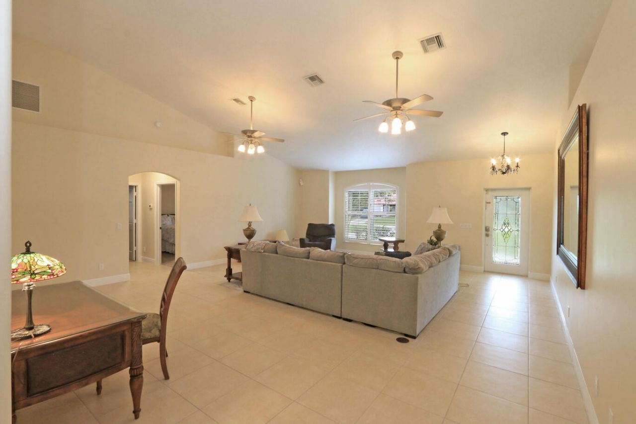 2879 SE Peru Street, Port Saint Lucie, FL 34984 Photo
