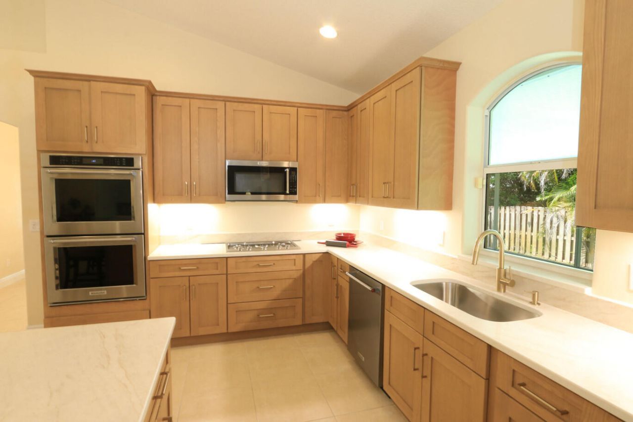 2879 SE Peru Street, Port Saint Lucie, FL 34984 Photo