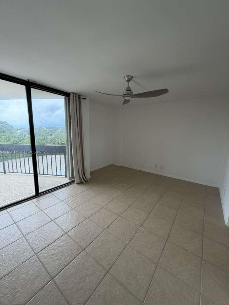2400 Presidential Way , Unit 403, West Palm Beach, FL 33401 Photo