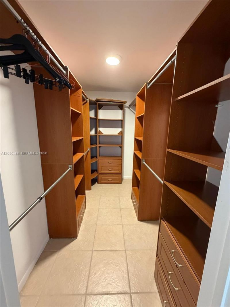 2400 Presidential Way , Unit 403, West Palm Beach, FL 33401 Photo